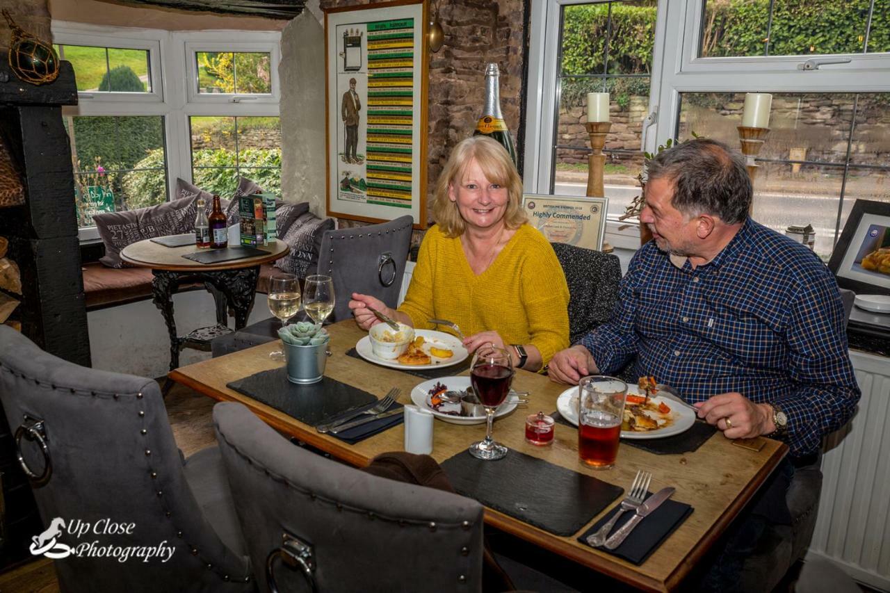 Inn The Farmers Boy Longhope